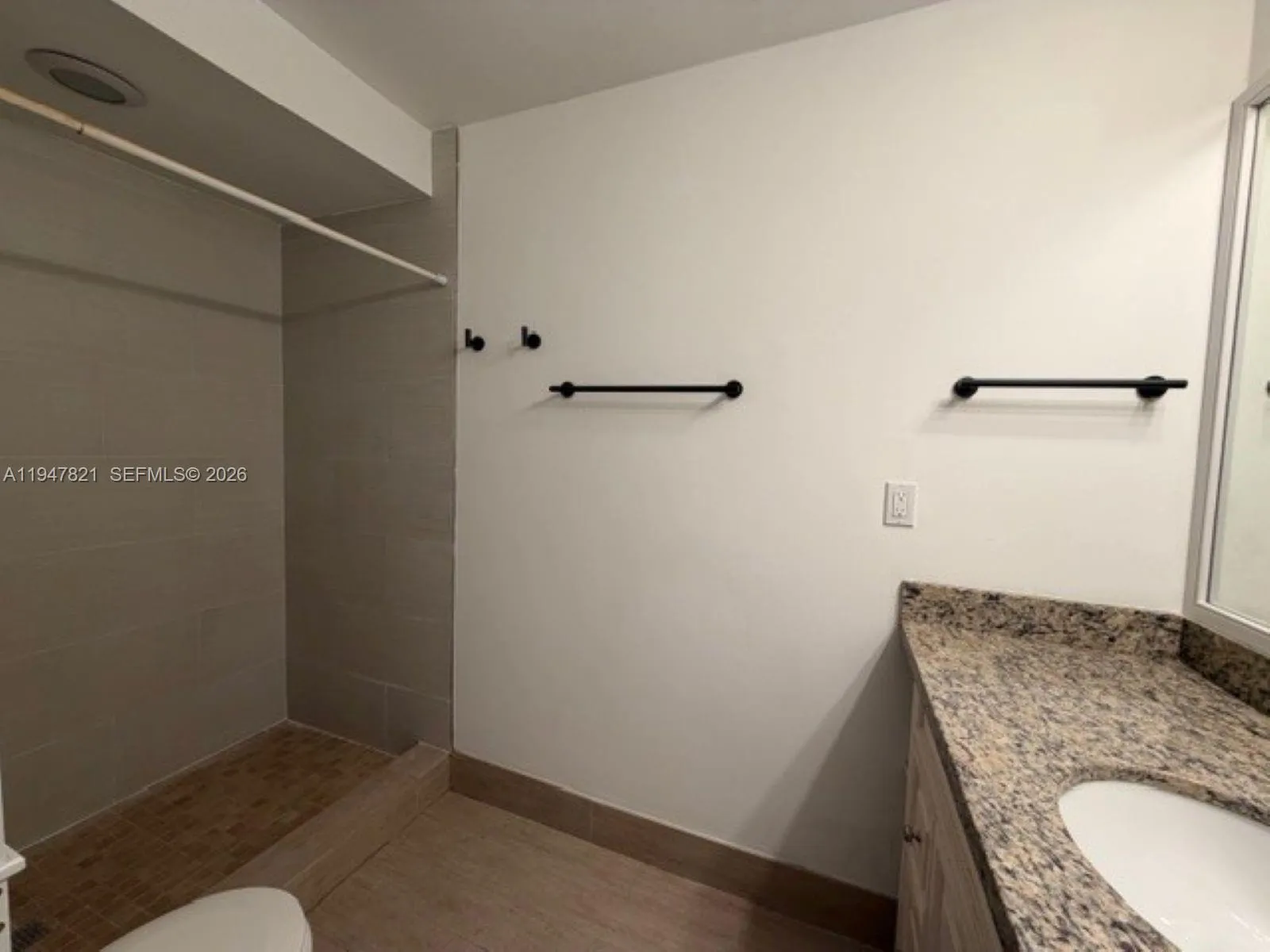1617 Cypress Pointe Dr 1617, Coral Springs, Florid, Coral Springs, Florida 33071, 3 Bedrooms Bedrooms, ,2 BathroomsBathrooms,Residential Lease,For Rent,1617 Cypress Pointe Dr 1617, Coral Springs, Florid,A11947821