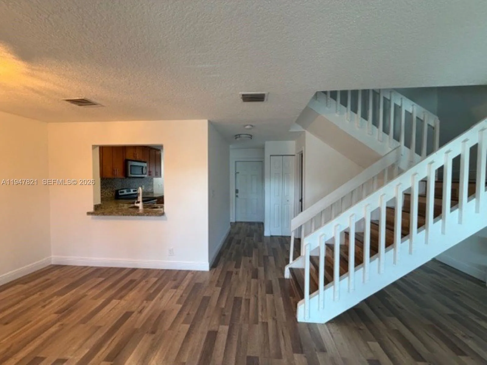 1617 Cypress Pointe Dr 1617, Coral Springs, Florid, Coral Springs, Florida 33071, 3 Bedrooms Bedrooms, ,2 BathroomsBathrooms,Residential Lease,For Rent,1617 Cypress Pointe Dr 1617, Coral Springs, Florid,A11947821