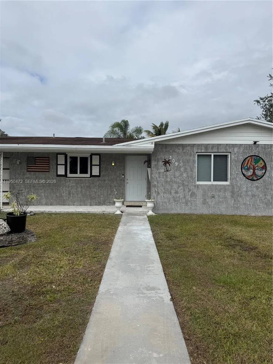 309 Nw 15th St, Homestead, Florida 33030, Homestead, Florida 33030, 3 Bedrooms Bedrooms, ,2 BathroomsBathrooms,Residential,For Sale,309 Nw 15th St, Homestead, Florida 33030,A11950472 309 Nw 15th St, Homestead, Florida 33030, Homestead, Florida 33030, 3 Bedrooms Bedrooms, ,2 BathroomsBathrooms,Residential,For Sale,309 Nw 15th St, Homestead, Florida 33030,A11950472