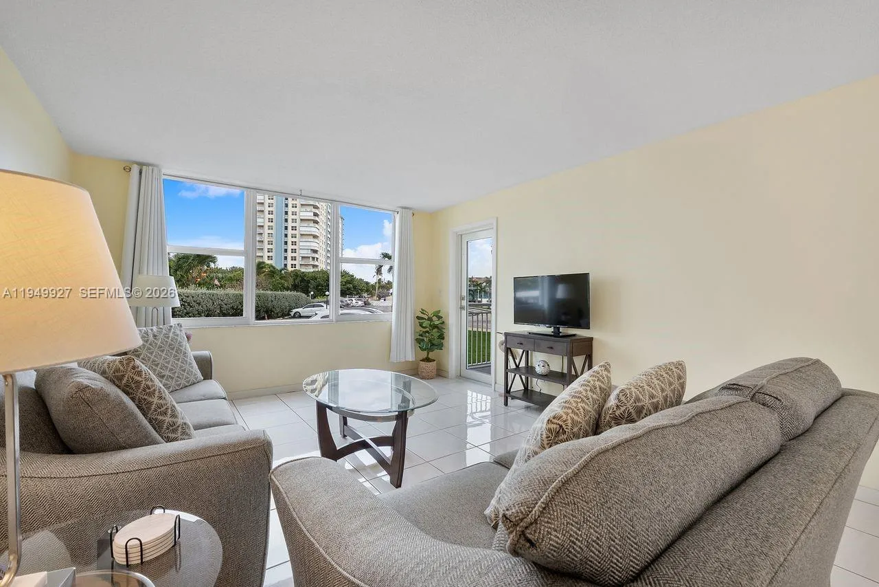 201 N Ocean Blvd 112, Pompano Beach, Florida 33062, Pompano Beach, Florida 33062, 2 Bedrooms Bedrooms, ,2 BathroomsBathrooms,Residential,For Sale,201 N Ocean Blvd 112, Pompano Beach, Florida 33062,A11949927
