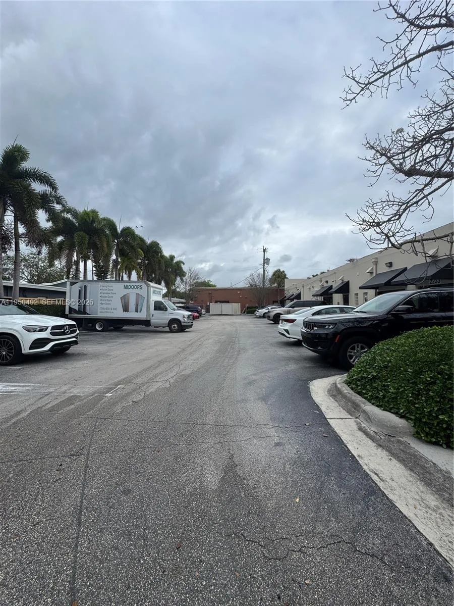 2215 S Federal Hwy 2223, Fort Lauderdale, Florida, Fort Lauderdale, Florida 33316, ,Commercial Lease,For Rent,2215 S Federal Hwy 2223, Fort Lauderdale, Florida ,A11950492