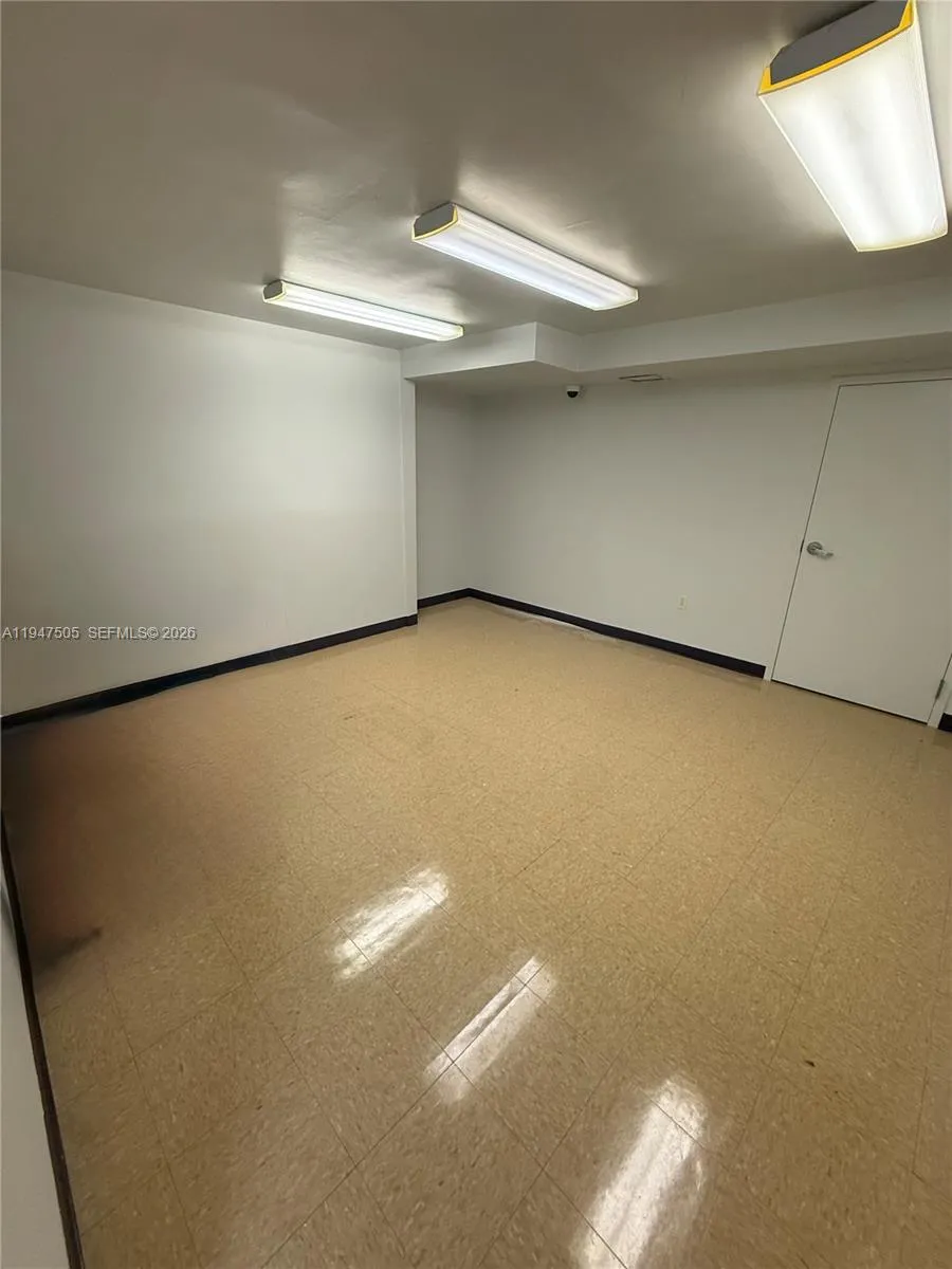 262 Miracle Mile, Coral Gables, Florida 33134, Coral Gables, Florida 33134, ,Commercial Lease,For Rent,262 Miracle Mile, Coral Gables, Florida 33134,A11947505