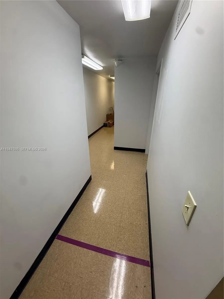 262 Miracle Mile, Coral Gables, Florida 33134, Coral Gables, Florida 33134, ,Commercial Lease,For Rent,262 Miracle Mile, Coral Gables, Florida 33134,A11947505