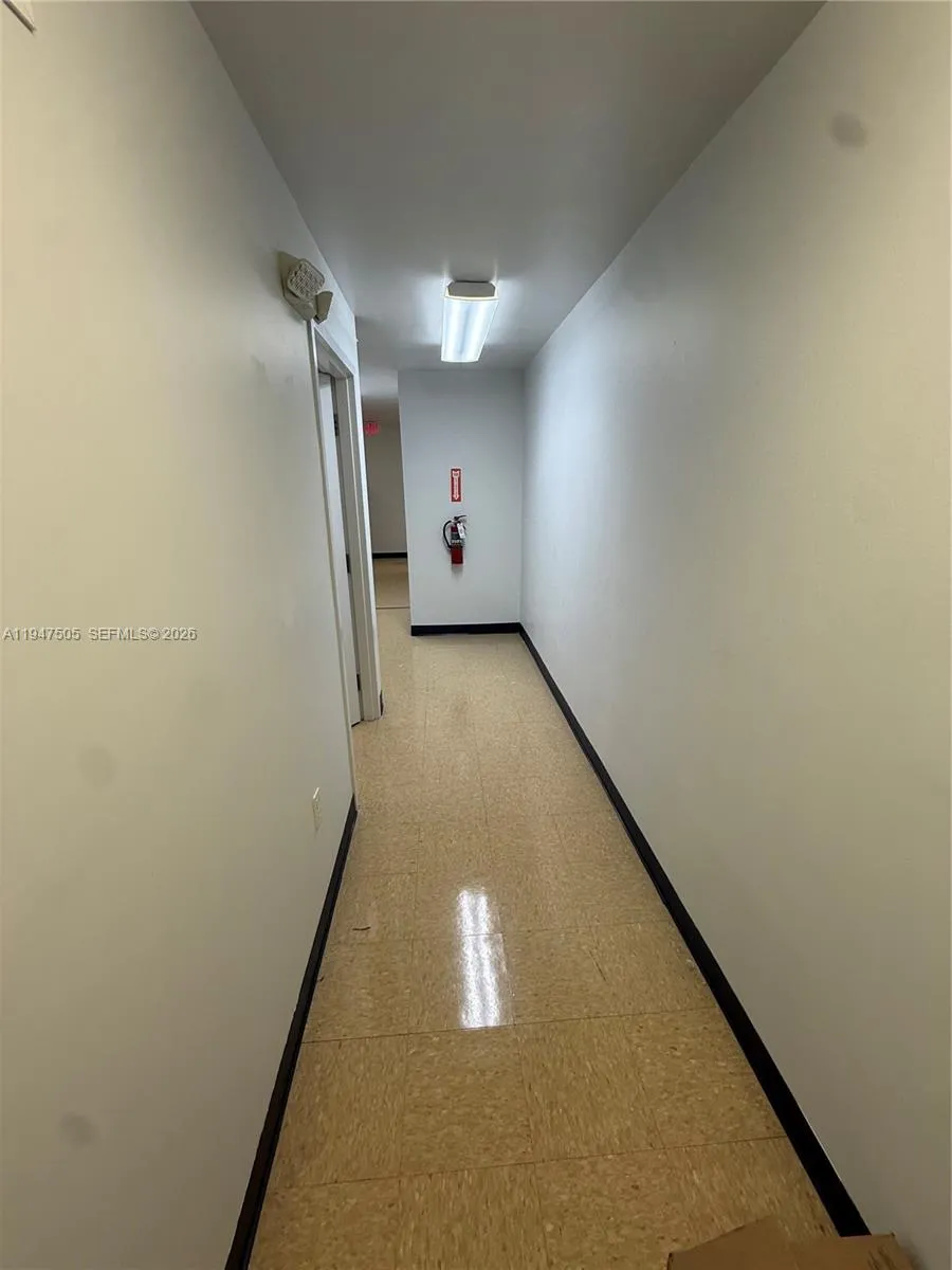 262 Miracle Mile, Coral Gables, Florida 33134, Coral Gables, Florida 33134, ,Commercial Lease,For Rent,262 Miracle Mile, Coral Gables, Florida 33134,A11947505
