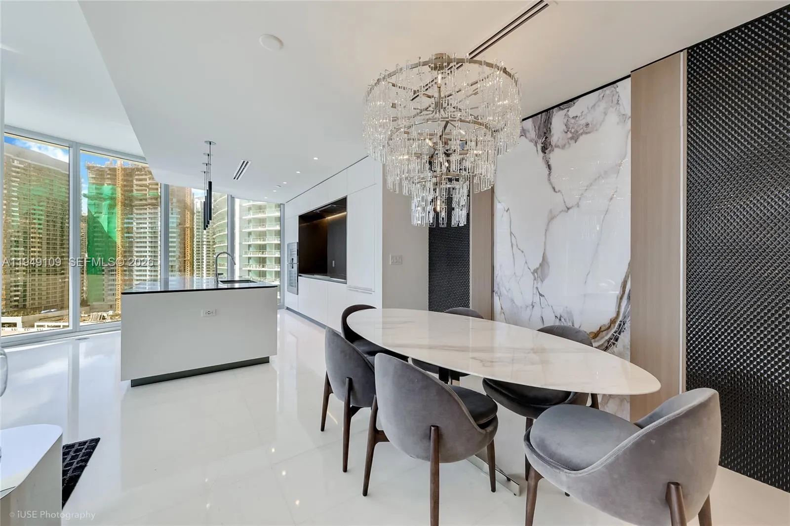 300 Biscayne Boulevard Way 2307w, Miami, Florida 3, Miami, Florida 33131, 3 Bedrooms Bedrooms, ,2 BathroomsBathrooms,Residential Lease,For Rent,300 Biscayne Boulevard Way 2307w, Miami, Florida 3,A11949109