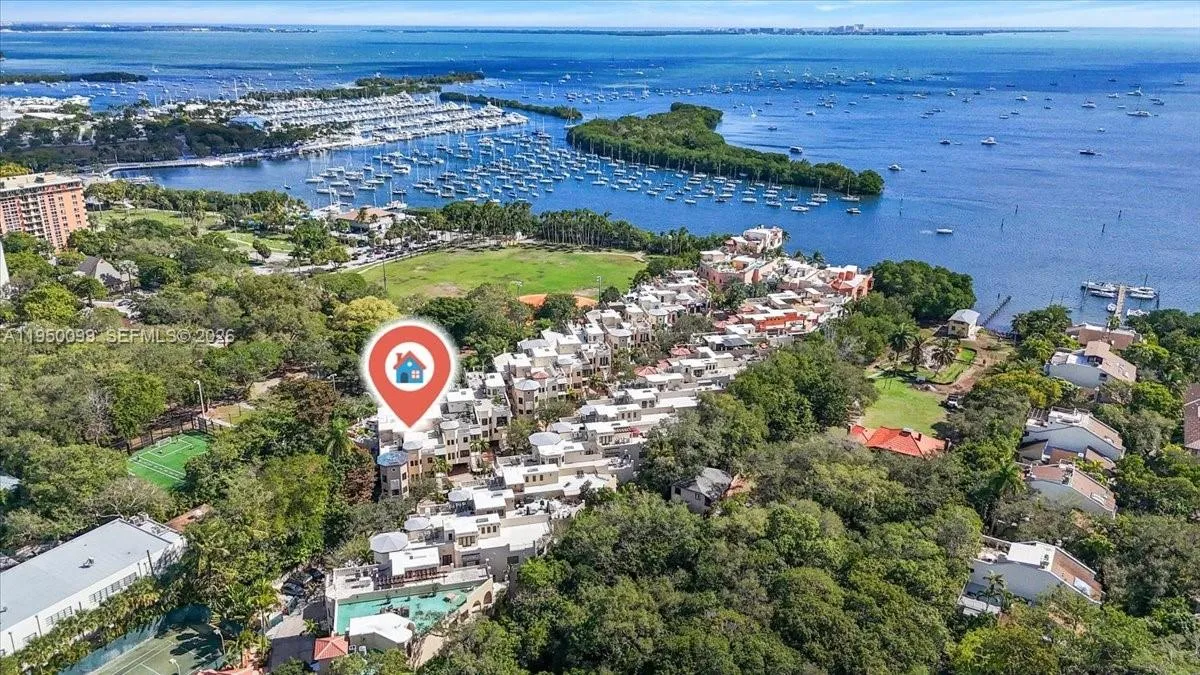 3471 Main Hwy 1240, Miami, Florida 33133, Miami, Florida 33133, 4 Bedrooms Bedrooms, ,4 BathroomsBathrooms,Residential,For Sale,3471 Main Hwy 1240, Miami, Florida 33133,A11950099