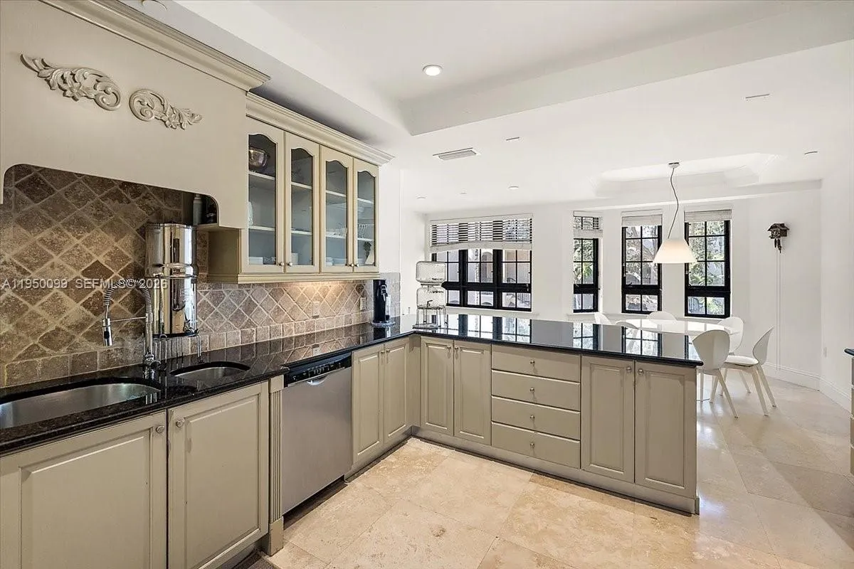 3471 Main Hwy 1240, Miami, Florida 33133, Miami, Florida 33133, 4 Bedrooms Bedrooms, ,4 BathroomsBathrooms,Residential,For Sale,3471 Main Hwy 1240, Miami, Florida 33133,A11950099