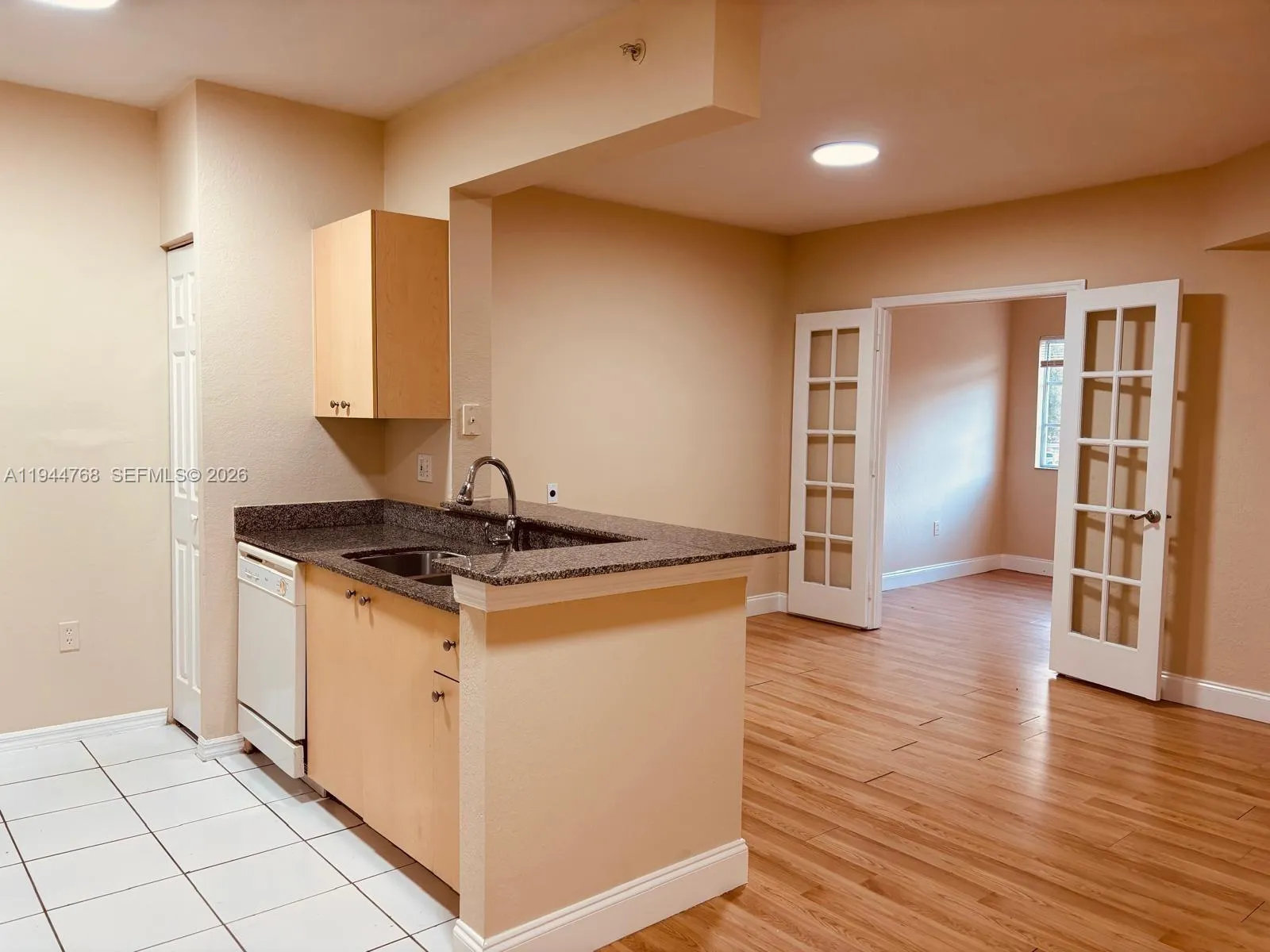 2548 Centergate Dr 203, Miramar, Florida 33025, Miramar, Florida 33025, 1 Bedroom Bedrooms, ,1 BathroomBathrooms,Residential Lease,For Rent,2548 Centergate Dr 203, Miramar, Florida 33025,A11944768