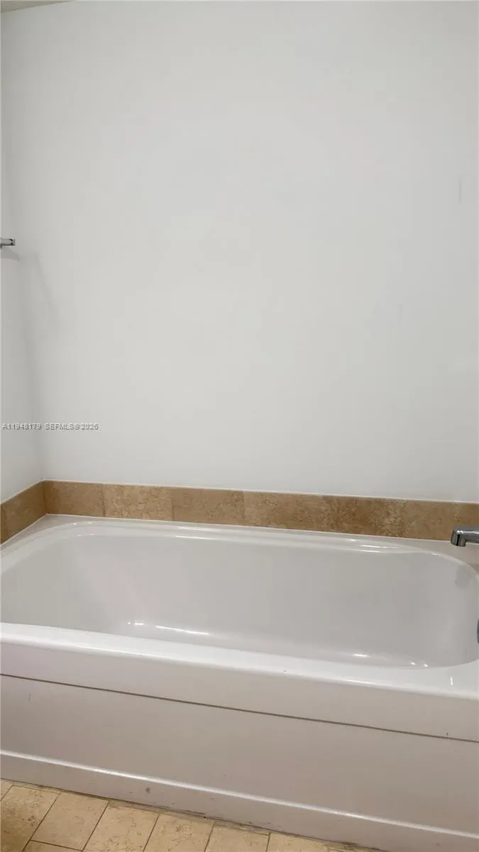 79 Sw 12th St 3008-s, Miami, Florida 33130, Miami, Florida 33130, 1 Bedroom Bedrooms, ,1 BathroomBathrooms,Residential Lease,For Rent,79 Sw 12th St 3008-s, Miami, Florida 33130,A11948179