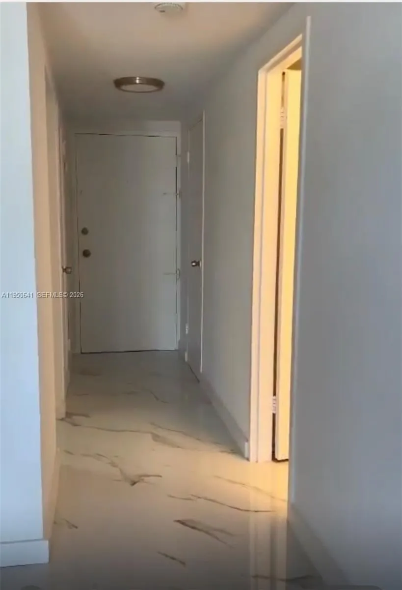 1865 79th St Cswy 2l, North Bay Village, Florida 3, North Bay Village, Florida 33141, ,1 BathroomBathrooms,Residential Lease,For Rent,1865 79th St Cswy 2l, North Bay Village, Florida 3,A11950641