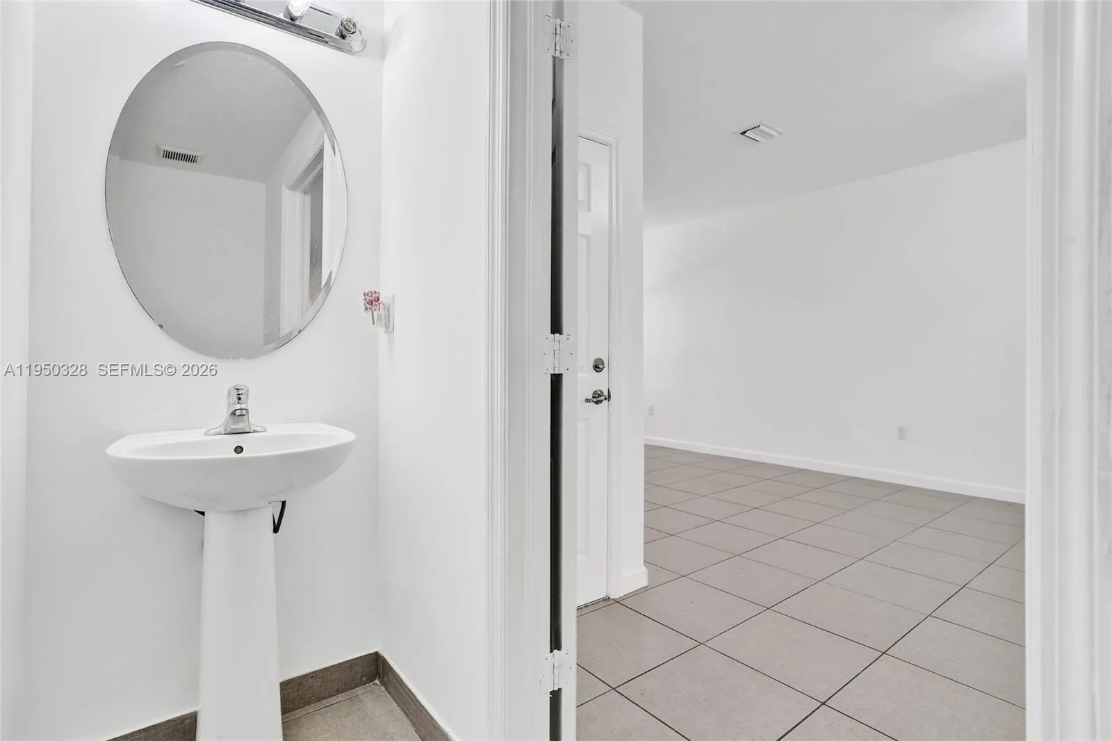 25342 Sw 115th Ave, Homestead, Florida 33032, Homestead, Florida 33032, 3 Bedrooms Bedrooms, ,2 BathroomsBathrooms,Residential,For Sale,25342 Sw 115th Ave, Homestead, Florida 33032,A11950328