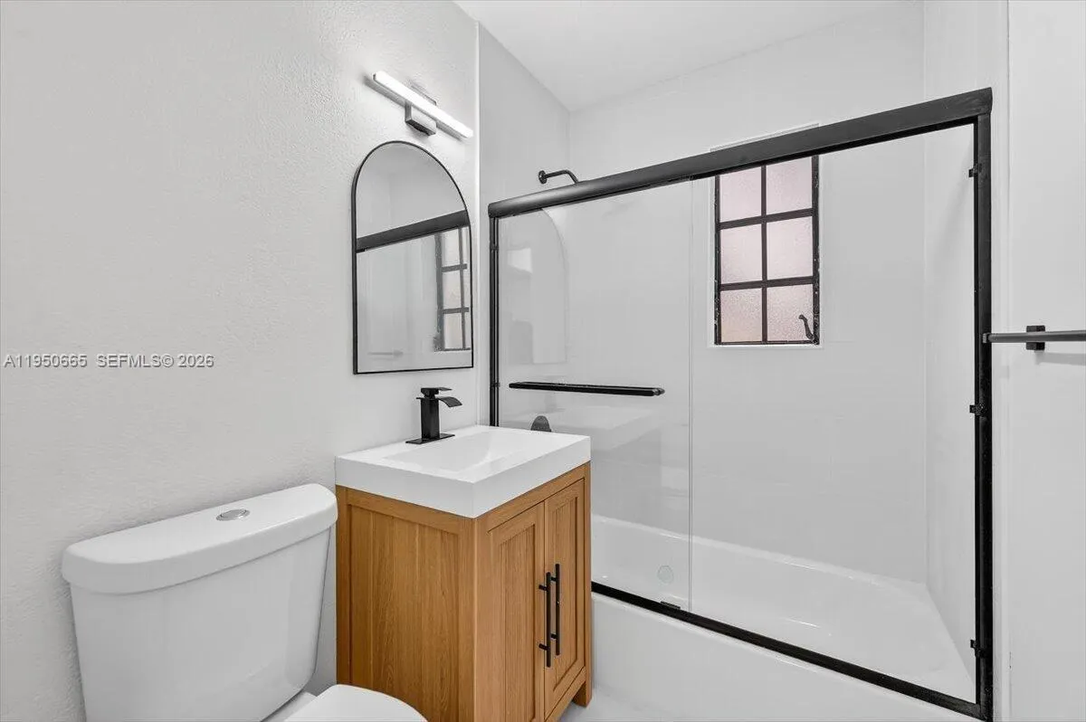 12801 W Randall Park Dr, Miami, Florida 33167, Miami, Florida 33167, 3 Bedrooms Bedrooms, 1 Room Rooms,1 BathroomBathrooms,Residential,For Sale,12801 W Randall Park Dr, Miami, Florida 33167,A11950665