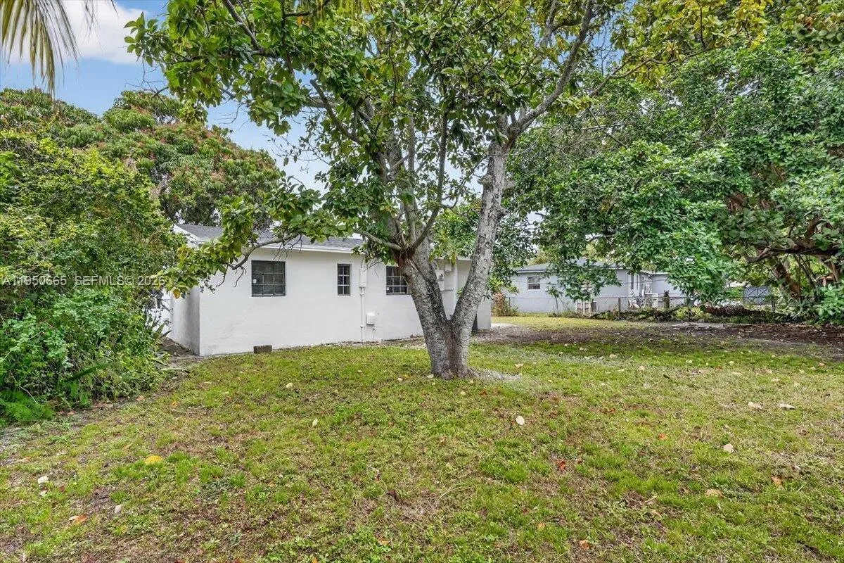 12801 W Randall Park Dr, Miami, Florida 33167, Miami, Florida 33167, 3 Bedrooms Bedrooms, 1 Room Rooms,1 BathroomBathrooms,Residential,For Sale,12801 W Randall Park Dr, Miami, Florida 33167,A11950665