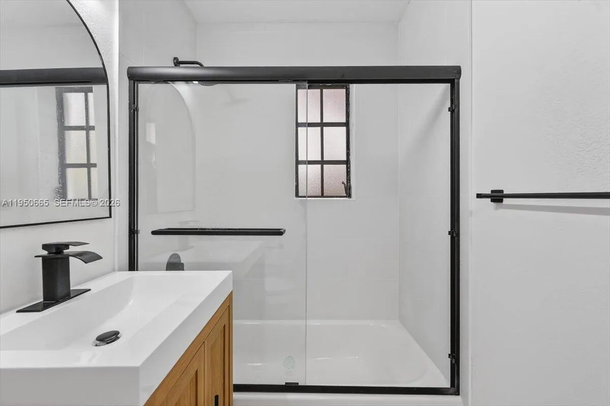 12801 W Randall Park Dr, Miami, Florida 33167, Miami, Florida 33167, 3 Bedrooms Bedrooms, 1 Room Rooms,1 BathroomBathrooms,Residential,For Sale,12801 W Randall Park Dr, Miami, Florida 33167,A11950665