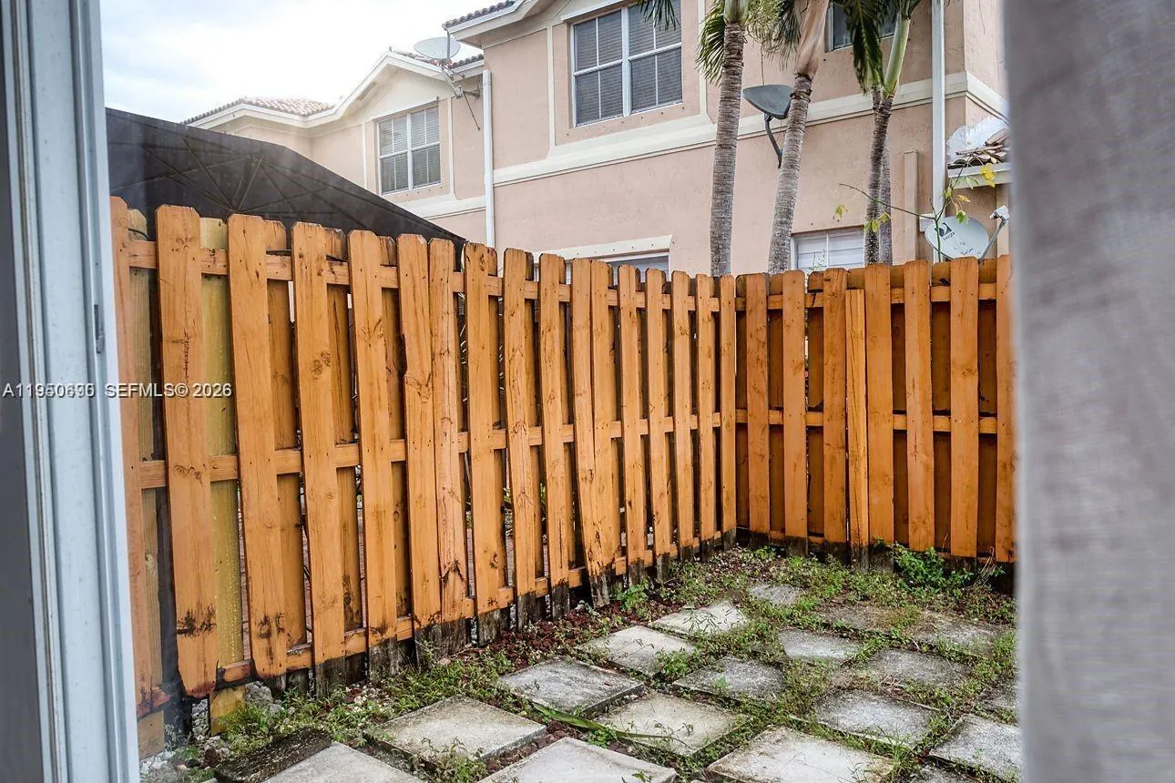 Miami, Florida 33186, 4 Bedrooms Bedrooms, ,2 BathroomsBathrooms,Residential Lease,For Rent,A11950690
