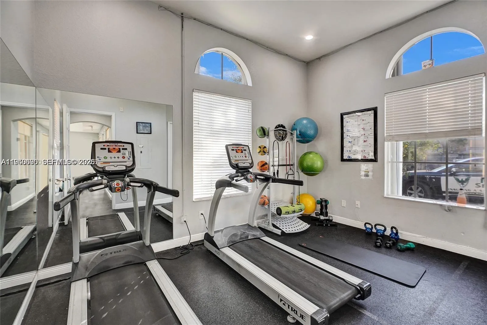 Miami, Florida 33186, 4 Bedrooms Bedrooms, ,2 BathroomsBathrooms,Residential Lease,For Rent,A11950690