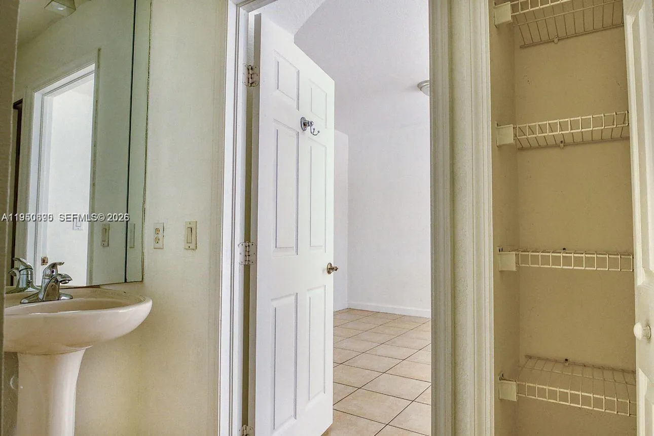 Miami, Florida 33186, 4 Bedrooms Bedrooms, ,2 BathroomsBathrooms,Residential Lease,For Rent,A11950690