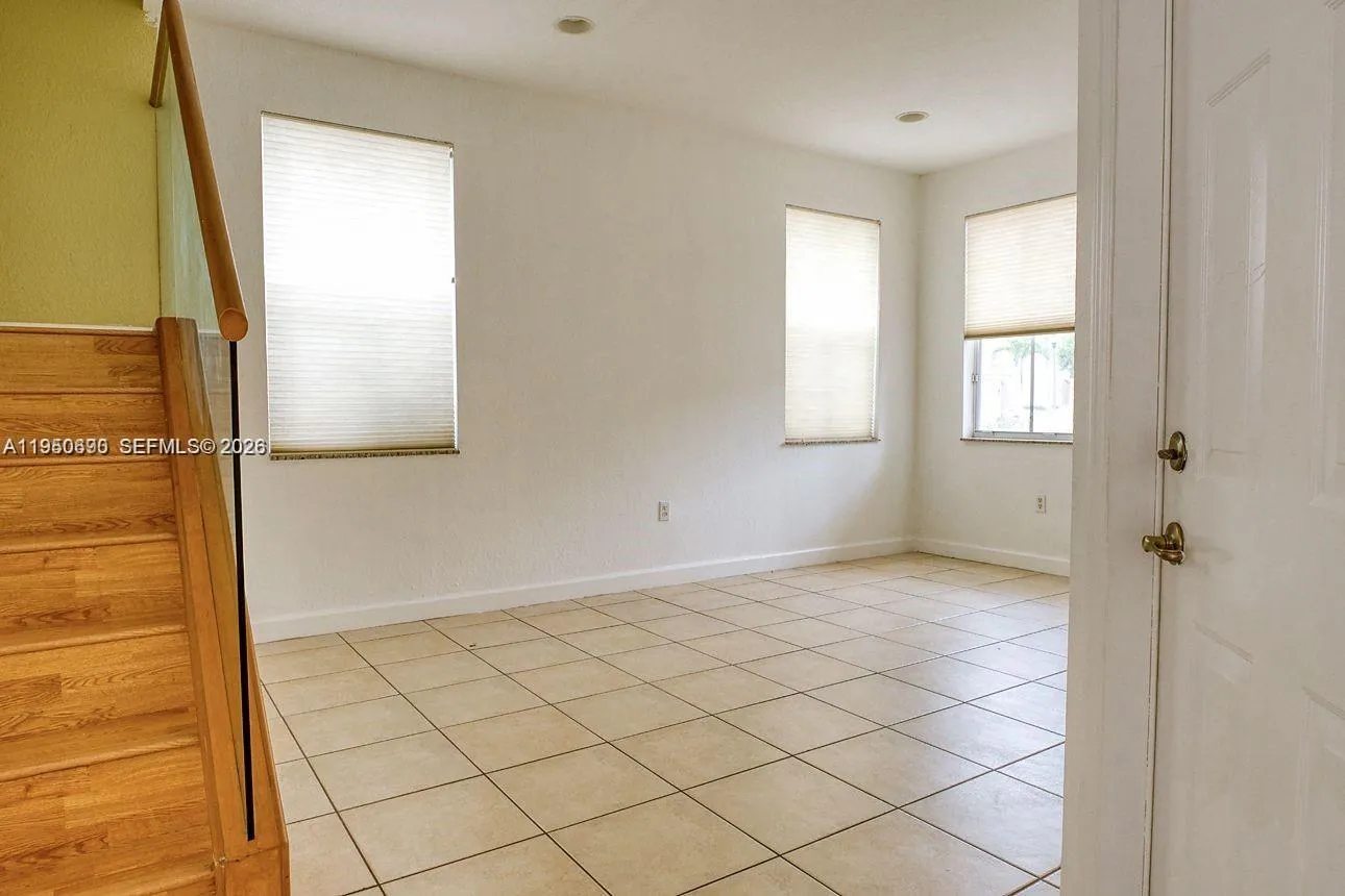 Miami, Florida 33186, 4 Bedrooms Bedrooms, ,2 BathroomsBathrooms,Residential Lease,For Rent,A11950690