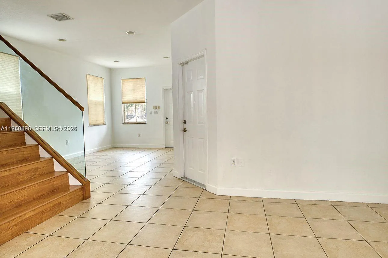 Miami, Florida 33186, 4 Bedrooms Bedrooms, ,2 BathroomsBathrooms,Residential Lease,For Rent,A11950690