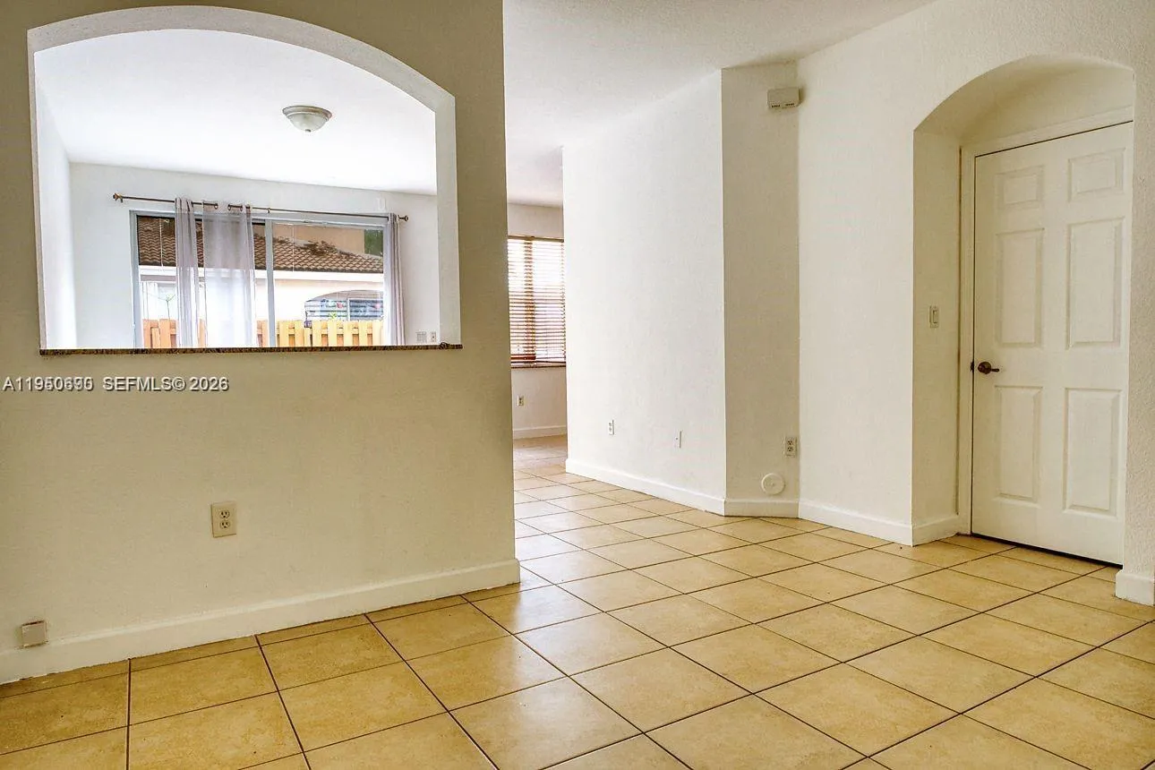 Miami, Florida 33186, 4 Bedrooms Bedrooms, ,2 BathroomsBathrooms,Residential Lease,For Rent,A11950690