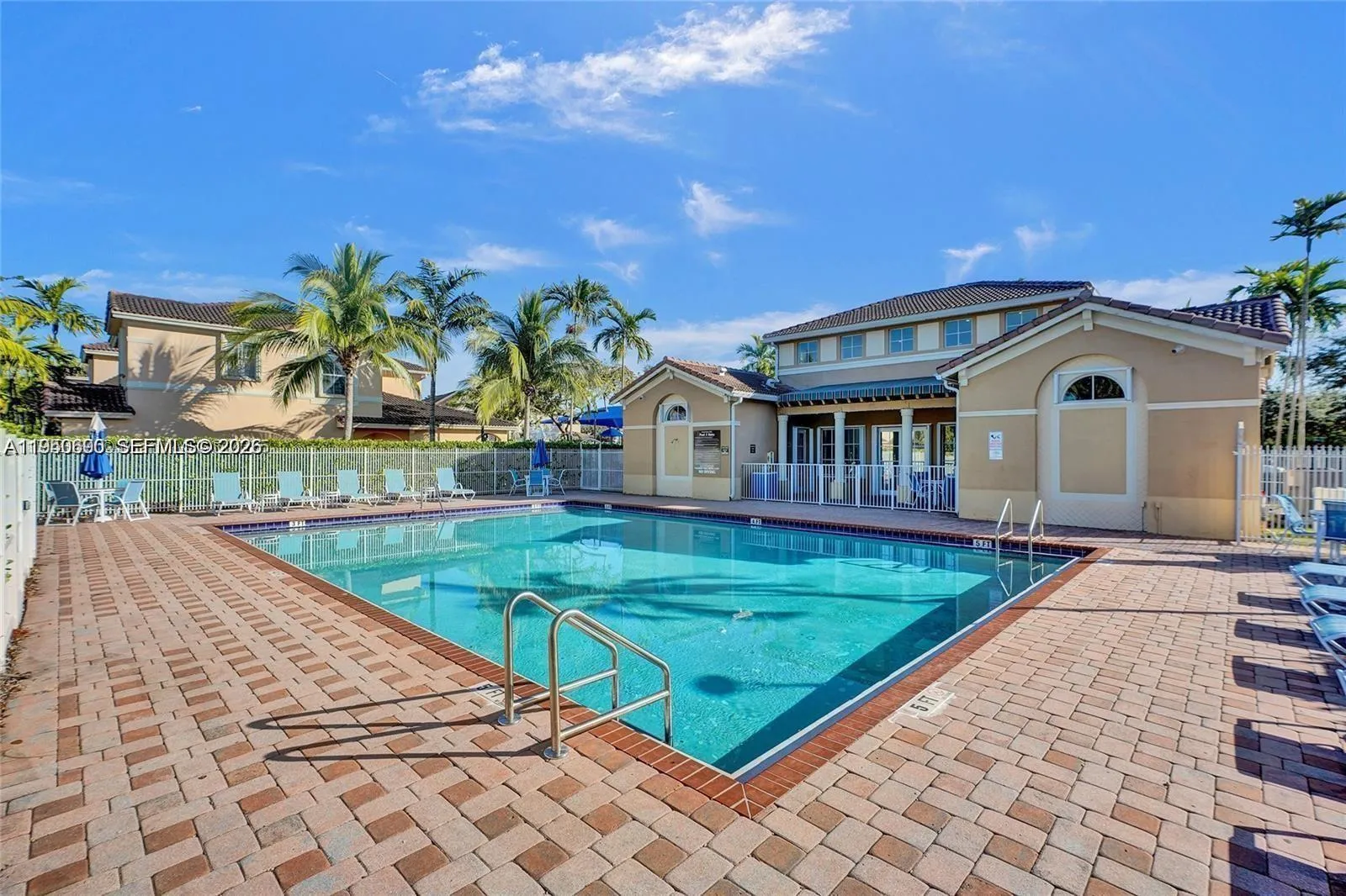 Miami, Florida 33186, 4 Bedrooms Bedrooms, ,2 BathroomsBathrooms,Residential Lease,For Rent,A11950690