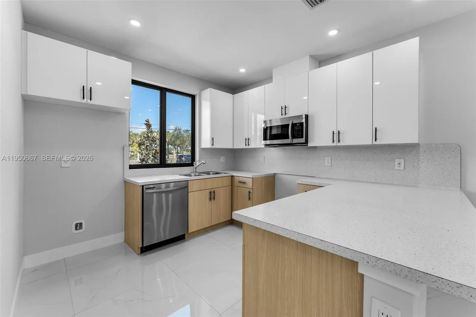 12344-12350 Sw 219thst, Miami, Florida 33170, Miami, Florida 33170, ,Residential Income,For Sale,12344-12350 Sw 219thst, Miami, Florida 33170,A11950667