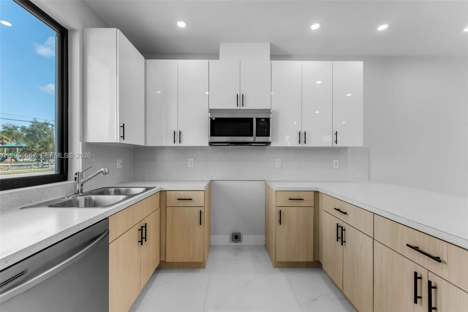 12344-12350 Sw 219thst, Miami, Florida 33170, Miami, Florida 33170, ,Residential Income,For Sale,12344-12350 Sw 219thst, Miami, Florida 33170,A11950667