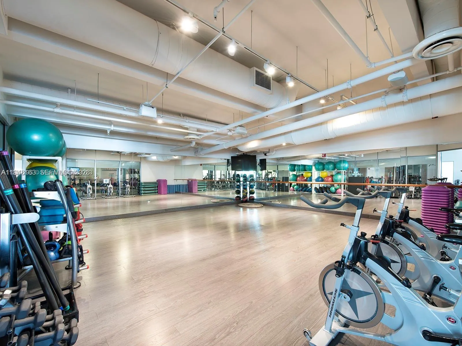 6103 Aqua Ave 105, Miami Beach, Florida 33141, Miami Beach, Florida 33141, 3 Bedrooms Bedrooms, ,3 BathroomsBathrooms,Residential,For Sale,6103 Aqua Ave 105, Miami Beach, Florida 33141,A11948163