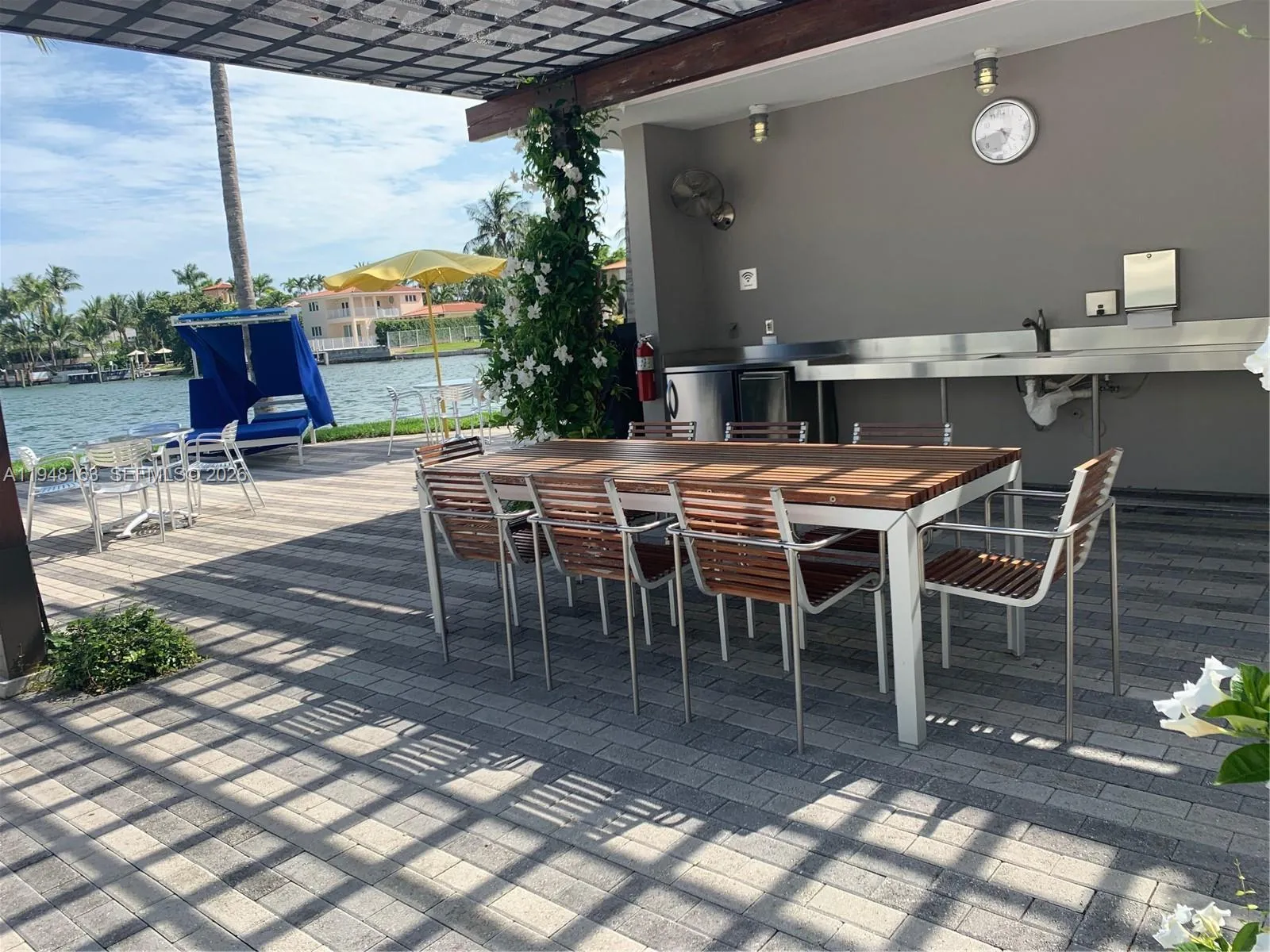 6103 Aqua Ave 105, Miami Beach, Florida 33141, Miami Beach, Florida 33141, 3 Bedrooms Bedrooms, ,3 BathroomsBathrooms,Residential,For Sale,6103 Aqua Ave 105, Miami Beach, Florida 33141,A11948163