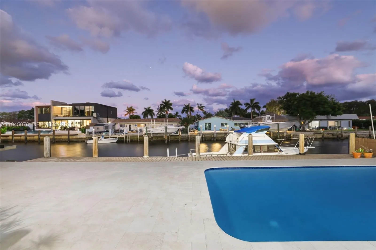 340 Se 13th Ave, Pompano Beach, Florida 33060, Pompano Beach, Florida 33060, 4 Bedrooms Bedrooms, ,3 BathroomsBathrooms,Residential,For Sale,340 Se 13th Ave, Pompano Beach, Florida 33060,A11945076