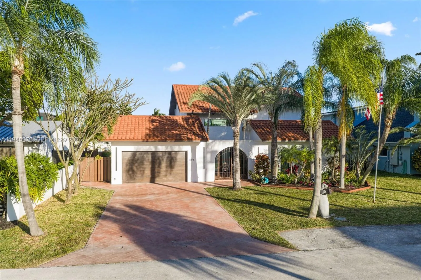 340 Se 13th Ave, Pompano Beach, Florida 33060, Pompano Beach, Florida 33060, 4 Bedrooms Bedrooms, ,3 BathroomsBathrooms,Residential,For Sale,340 Se 13th Ave, Pompano Beach, Florida 33060,A11945076