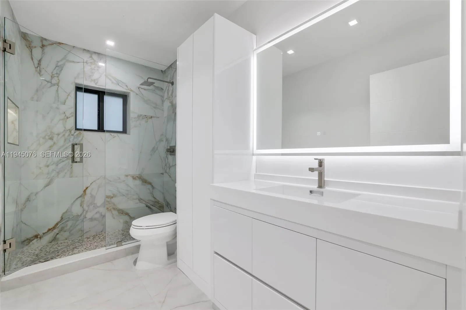 340 Se 13th Ave, Pompano Beach, Florida 33060, Pompano Beach, Florida 33060, 4 Bedrooms Bedrooms, ,3 BathroomsBathrooms,Residential,For Sale,340 Se 13th Ave, Pompano Beach, Florida 33060,A11945076