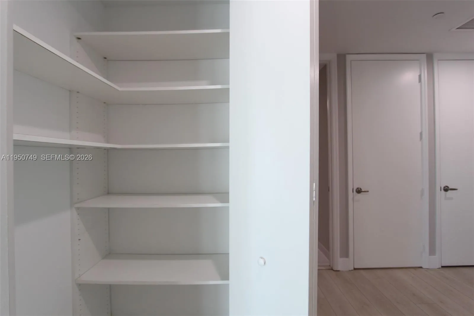 500 Brickell Ave 4110, Miami, Florida 33131, Miami, Florida 33131, 2 Bedrooms Bedrooms, ,2 BathroomsBathrooms,Residential,For Sale,500 Brickell Ave 4110, Miami, Florida 33131,A11950749