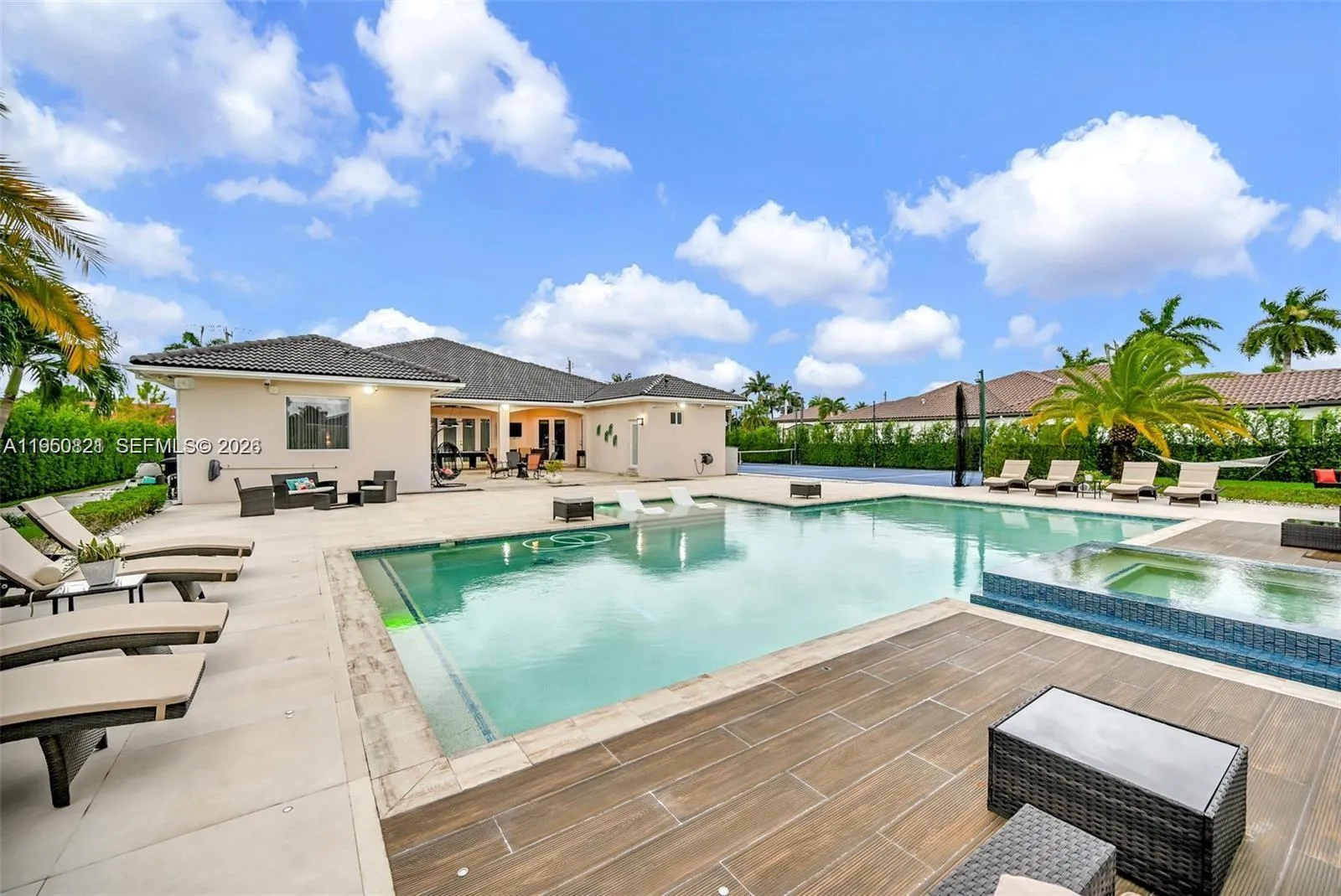 433 Nw 127th Ave, Miami, Florida 33182, Miami, Florida 33182, 5 Bedrooms Bedrooms, ,4 BathroomsBathrooms,Residential,For Sale,433 Nw 127th Ave, Miami, Florida 33182,A11950821