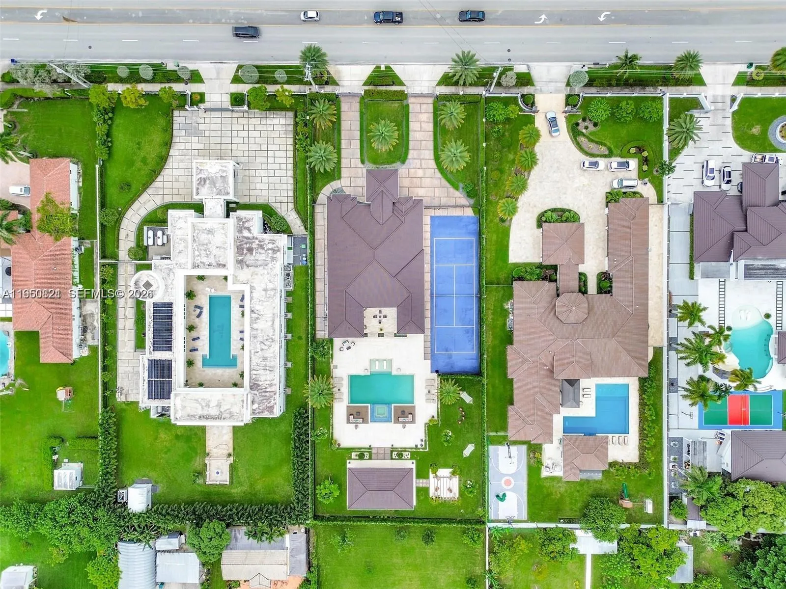 433 Nw 127th Ave, Miami, Florida 33182, Miami, Florida 33182, 5 Bedrooms Bedrooms, ,4 BathroomsBathrooms,Residential,For Sale,433 Nw 127th Ave, Miami, Florida 33182,A11950821