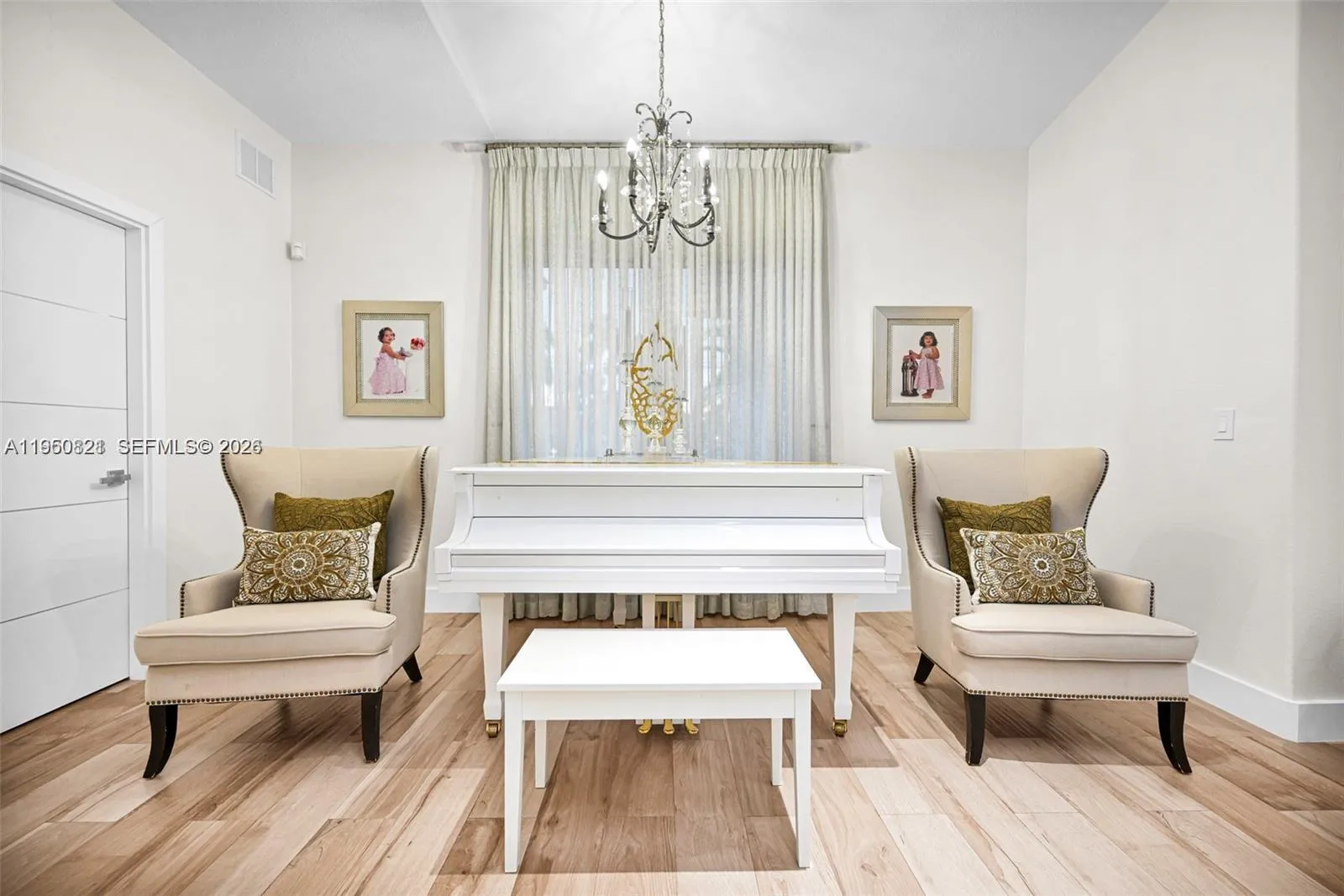 433 Nw 127th Ave, Miami, Florida 33182, Miami, Florida 33182, 5 Bedrooms Bedrooms, ,4 BathroomsBathrooms,Residential,For Sale,433 Nw 127th Ave, Miami, Florida 33182,A11950821