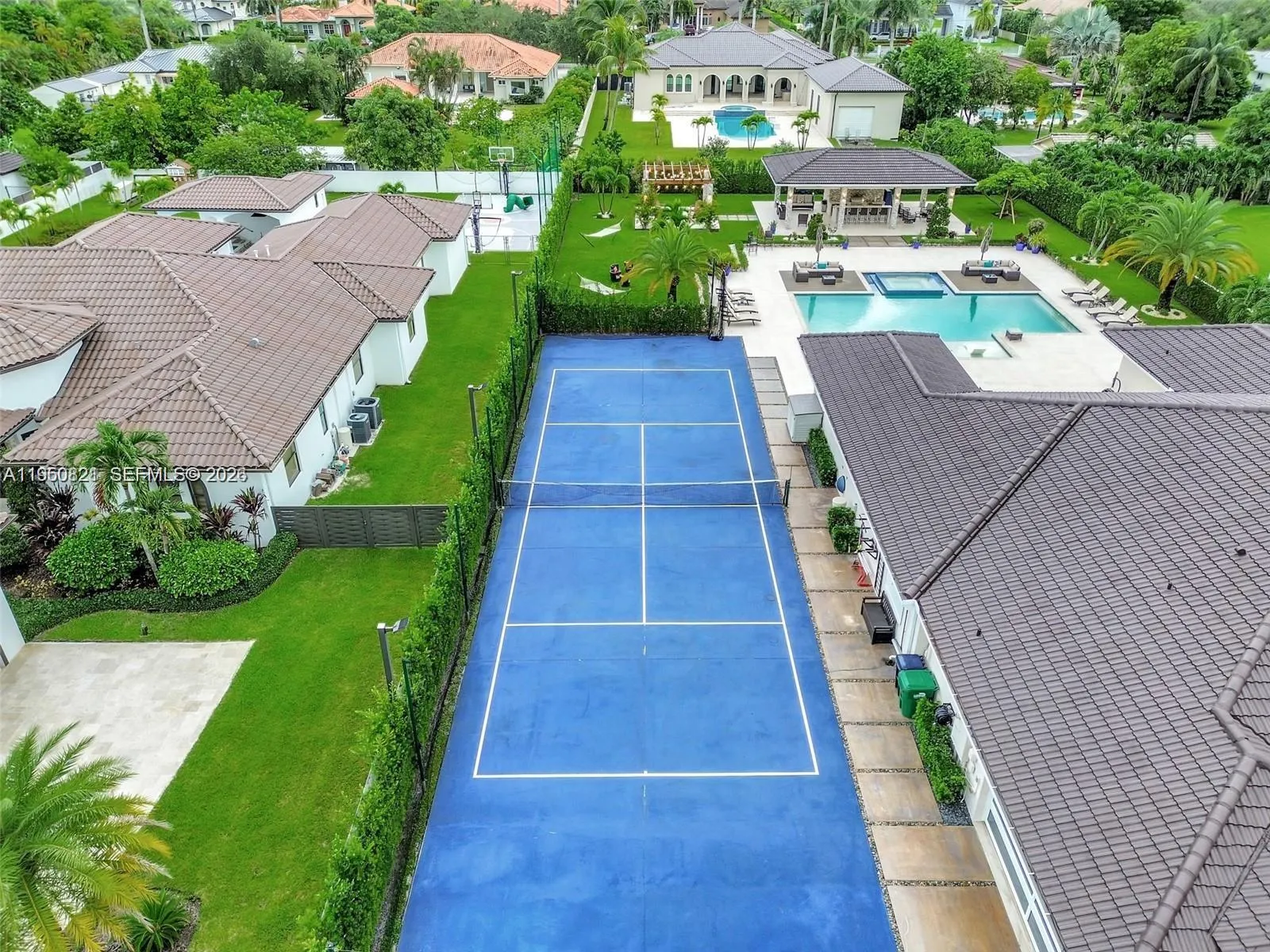 433 Nw 127th Ave, Miami, Florida 33182, Miami, Florida 33182, 5 Bedrooms Bedrooms, ,4 BathroomsBathrooms,Residential,For Sale,433 Nw 127th Ave, Miami, Florida 33182,A11950821