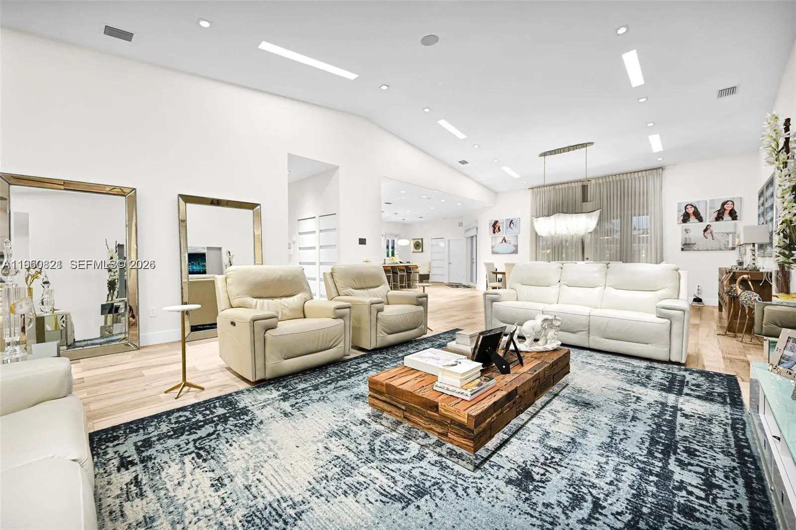 433 Nw 127th Ave, Miami, Florida 33182, Miami, Florida 33182, 5 Bedrooms Bedrooms, ,4 BathroomsBathrooms,Residential,For Sale,433 Nw 127th Ave, Miami, Florida 33182,A11950821