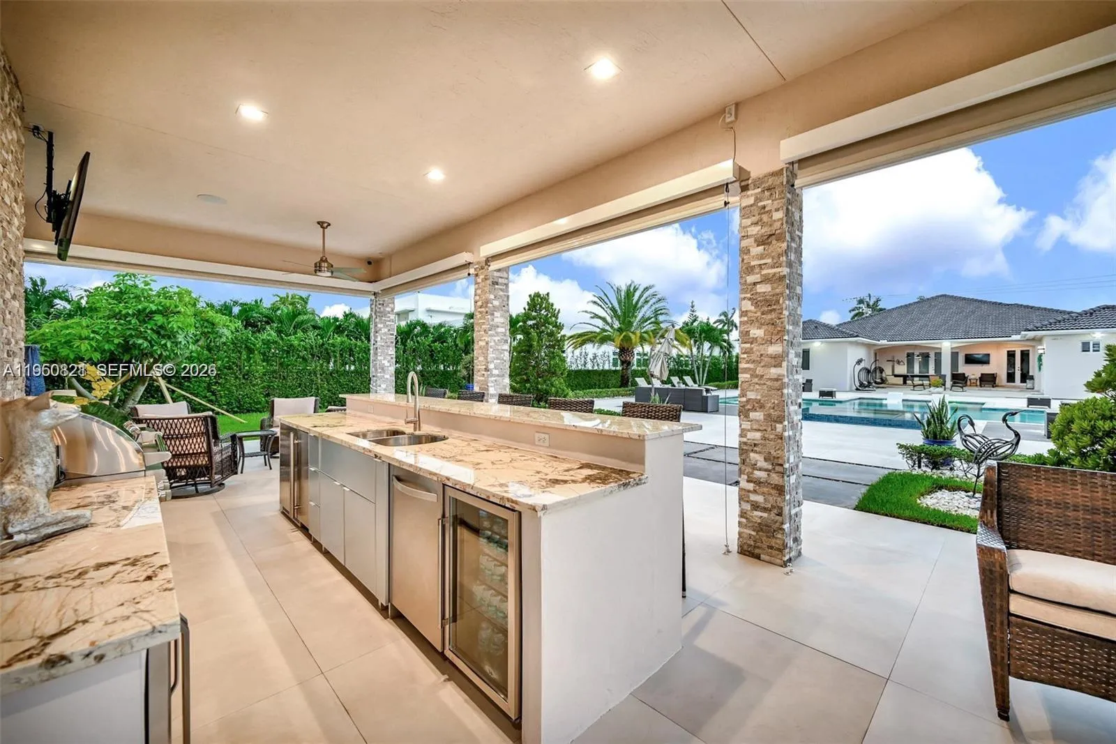433 Nw 127th Ave, Miami, Florida 33182, Miami, Florida 33182, 5 Bedrooms Bedrooms, ,4 BathroomsBathrooms,Residential,For Sale,433 Nw 127th Ave, Miami, Florida 33182,A11950821