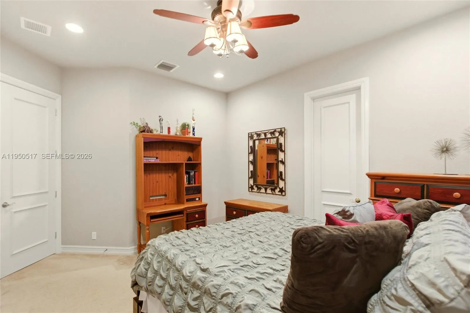 3250 W Stonebrook Cir, Davie, Florida 33330, Davie, Florida 33330, 5 Bedrooms Bedrooms, ,5 BathroomsBathrooms,Residential,For Sale,3250 W Stonebrook Cir, Davie, Florida 33330,A11950517