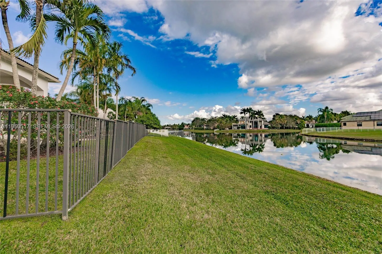 3250 W Stonebrook Cir, Davie, Florida 33330, Davie, Florida 33330, 5 Bedrooms Bedrooms, ,5 BathroomsBathrooms,Residential,For Sale,3250 W Stonebrook Cir, Davie, Florida 33330,A11950517