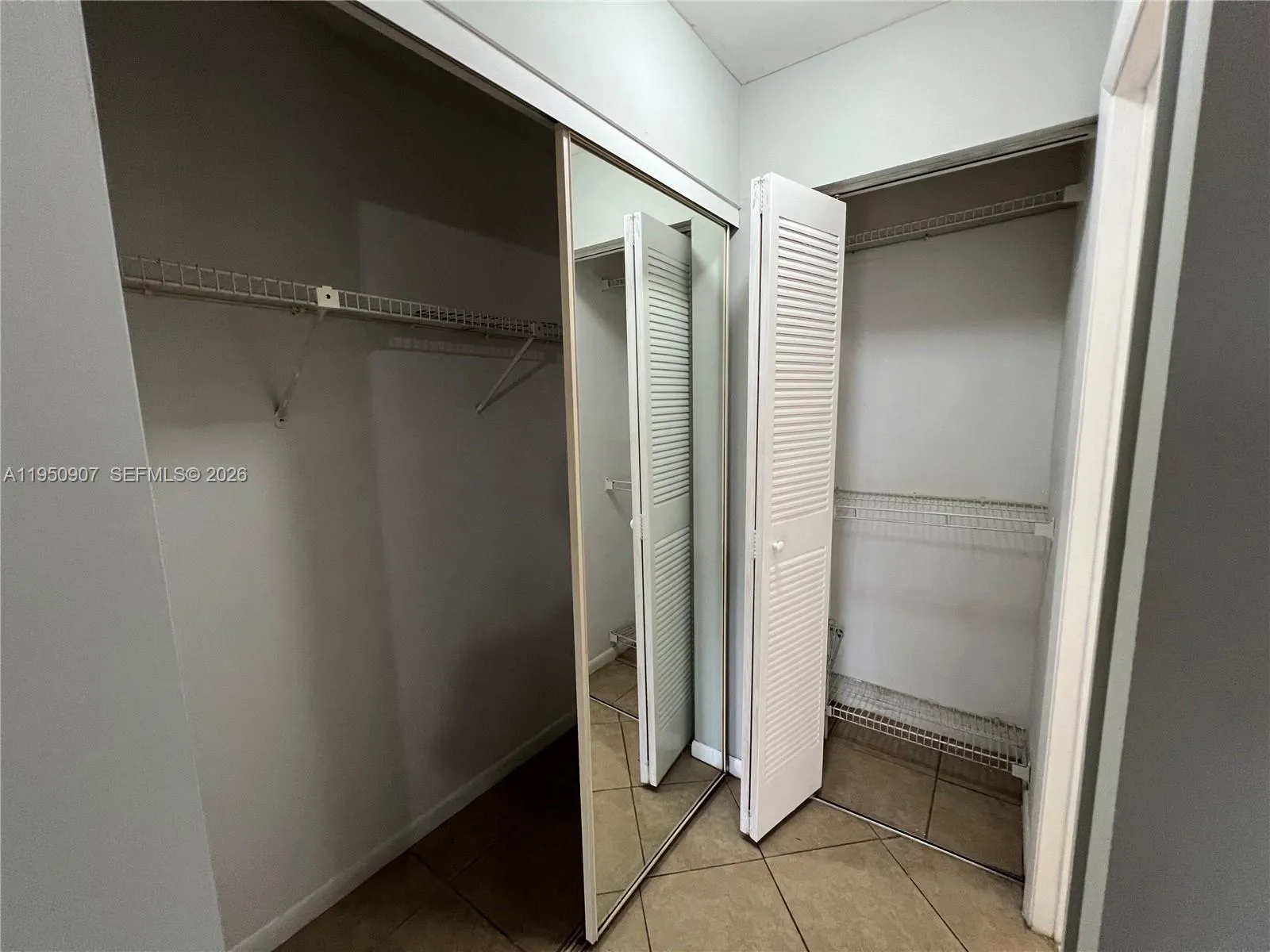 809 Ne 214th Ln 2, Miami, Florida 33179, Miami, Florida 33179, 2 Bedrooms Bedrooms, ,2 BathroomsBathrooms,Residential Lease,For Rent,809 Ne 214th Ln 2, Miami, Florida 33179,A11950907