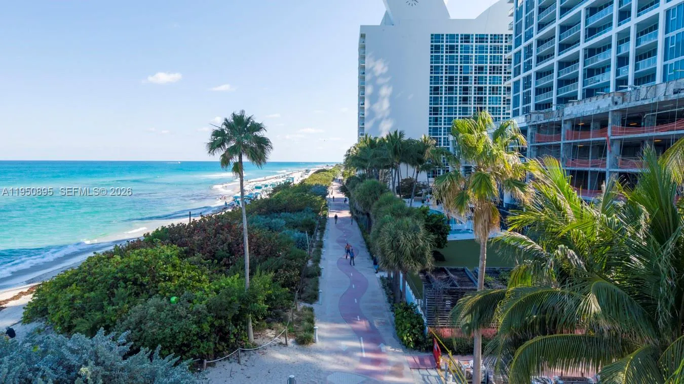 6799 Collins Ave 412, Miami Beach, Florida 33141, Miami Beach, Florida 33141, 2 Bedrooms Bedrooms, ,2 BathroomsBathrooms,Residential Lease,For Rent,6799 Collins Ave 412, Miami Beach, Florida 33141,A11950895