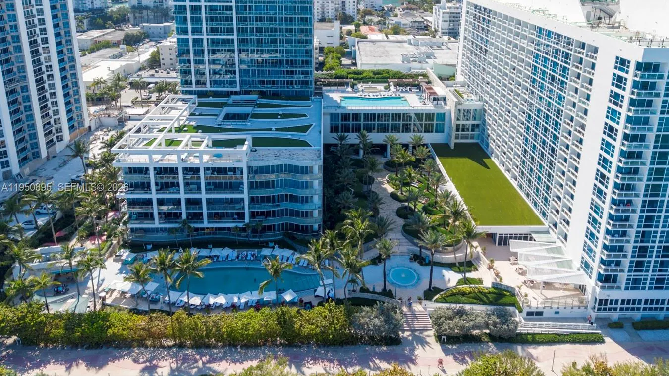 6799 Collins Ave 412, Miami Beach, Florida 33141, Miami Beach, Florida 33141, 2 Bedrooms Bedrooms, ,2 BathroomsBathrooms,Residential Lease,For Rent,6799 Collins Ave 412, Miami Beach, Florida 33141,A11950895