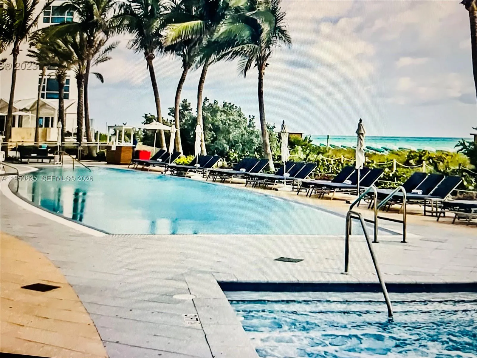 6799 Collins Ave 412, Miami Beach, Florida 33141, Miami Beach, Florida 33141, 2 Bedrooms Bedrooms, ,2 BathroomsBathrooms,Residential Lease,For Rent,6799 Collins Ave 412, Miami Beach, Florida 33141,A11950895
