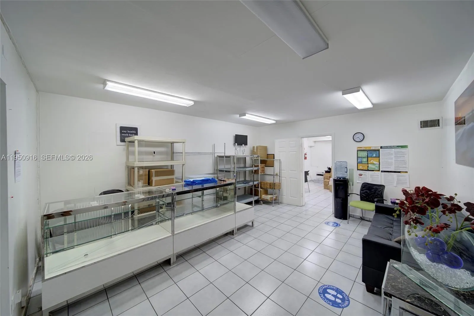 330 W 9th St, Hialeah, Florida 33010, Hialeah, Florida 33010, ,Commercial Lease,For Rent,330 W 9th St, Hialeah, Florida 33010,A11950916