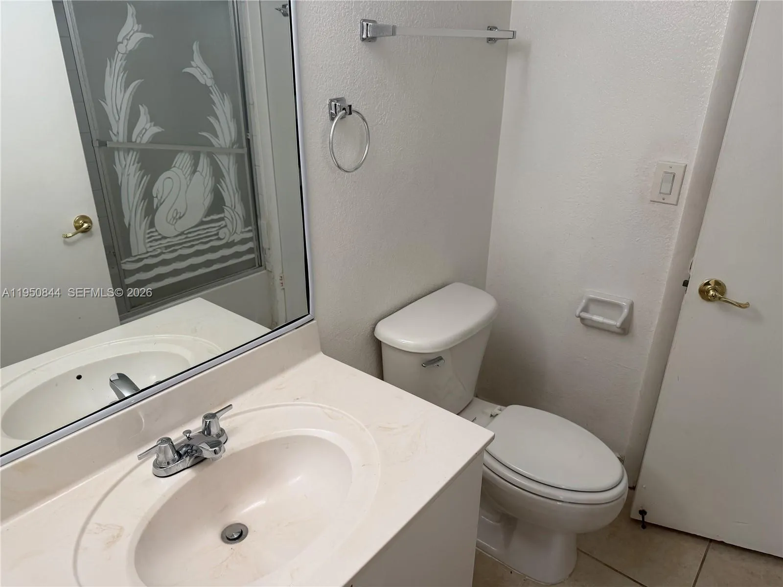 4235 N University Dr 107, Sunrise, Florida 33351, Sunrise, Florida 33351, 2 Bedrooms Bedrooms, ,2 BathroomsBathrooms,Residential Lease,For Rent,4235 N University Dr 107, Sunrise, Florida 33351,A11950844