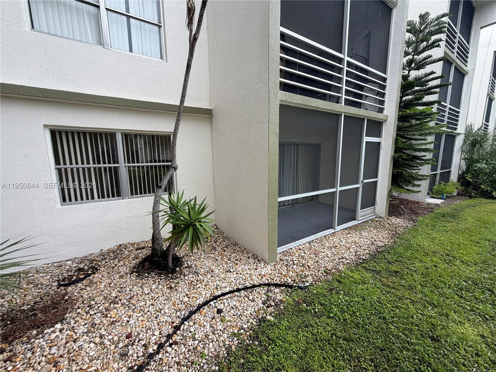 4235 N University Dr 107, Sunrise, Florida 33351, Sunrise, Florida 33351, 2 Bedrooms Bedrooms, ,2 BathroomsBathrooms,Residential Lease,For Rent,4235 N University Dr 107, Sunrise, Florida 33351,A11950844