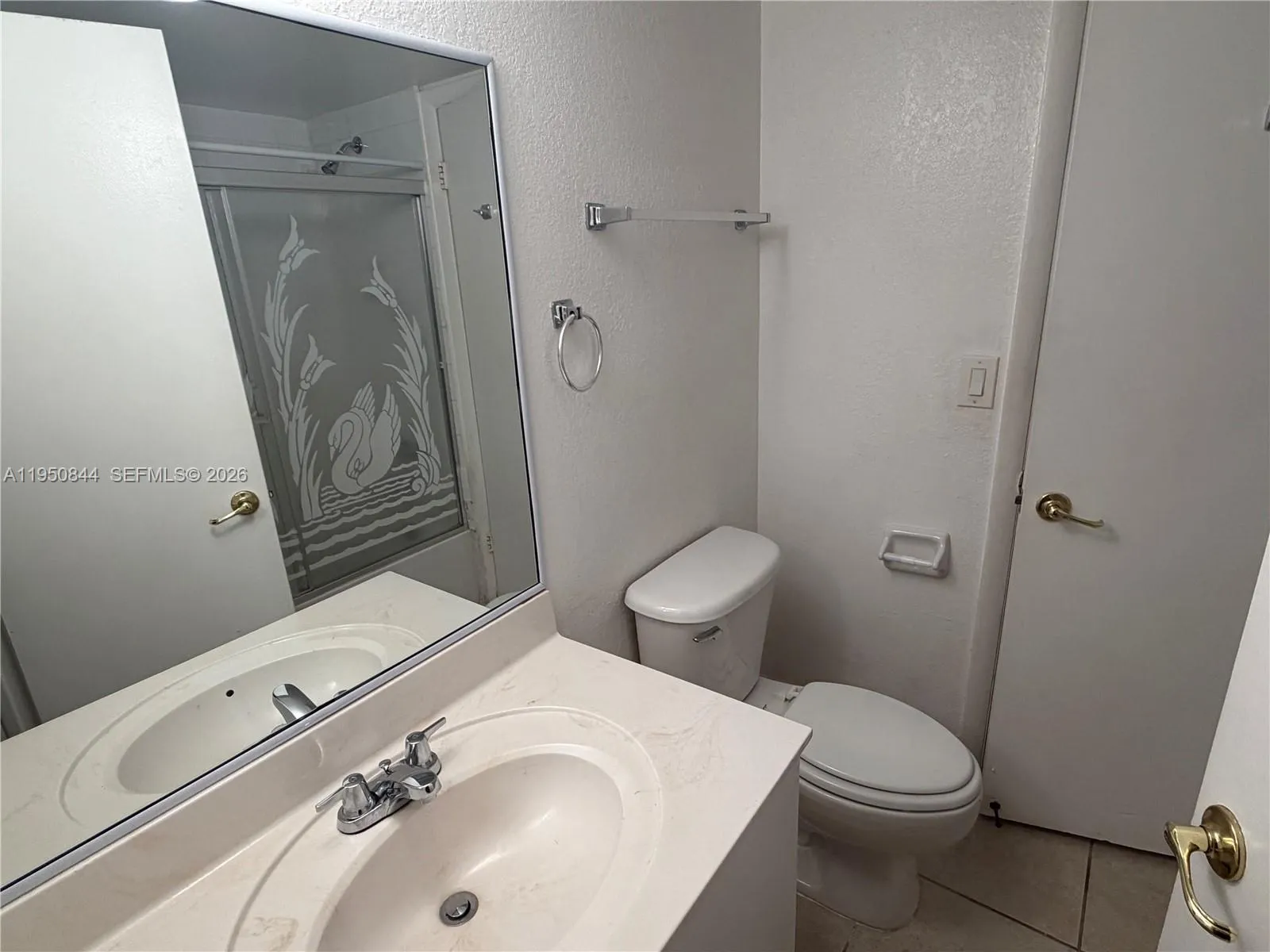 4235 N University Dr 107, Sunrise, Florida 33351, Sunrise, Florida 33351, 2 Bedrooms Bedrooms, ,2 BathroomsBathrooms,Residential Lease,For Rent,4235 N University Dr 107, Sunrise, Florida 33351,A11950844