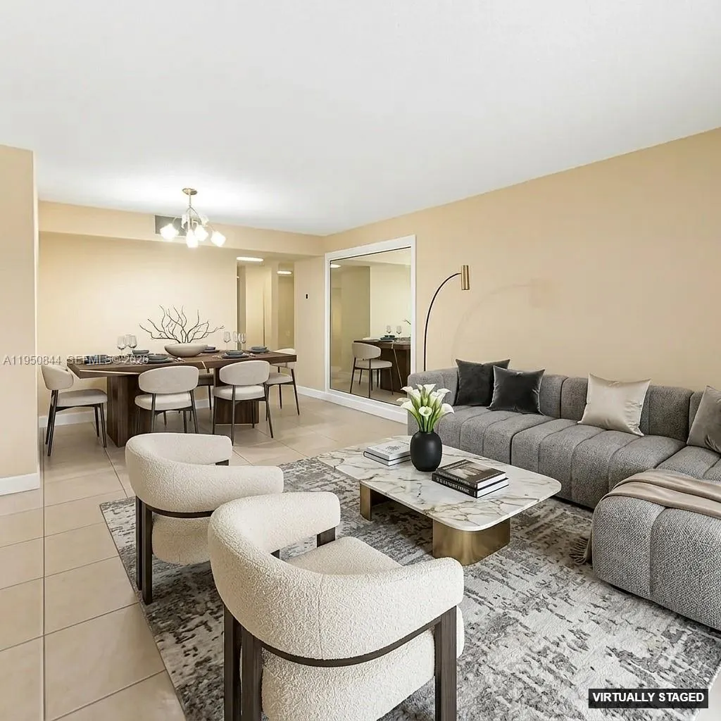 4235 N University Dr 107, Sunrise, Florida 33351, Sunrise, Florida 33351, 2 Bedrooms Bedrooms, ,2 BathroomsBathrooms,Residential Lease,For Rent,4235 N University Dr 107, Sunrise, Florida 33351,A11950844